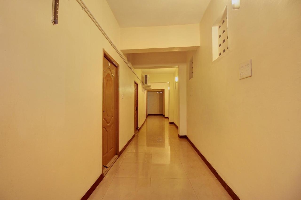Oyo Flagship 16345 Pkn Residency Hotel มทุราย ภายนอก รูปภาพ